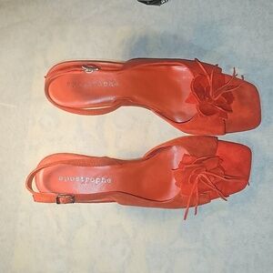 Apostrophe Fancy Red High Heels 👠 NWOT